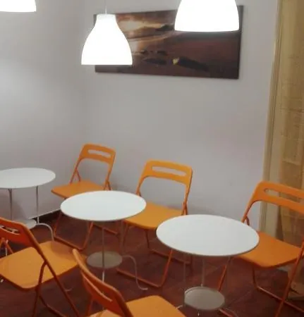 Le Sedie Volanti Hostal Palermo